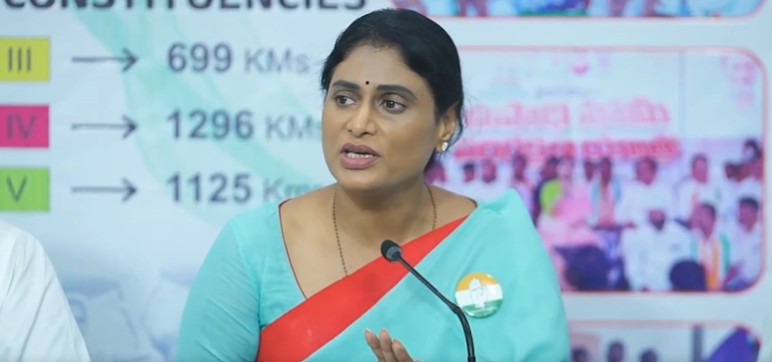 ఏపీ జాబ్ క్యాలెండర్‌పై కాంగ్రెస్ చీఫ్ షర్మిళ ఫైర్.. 